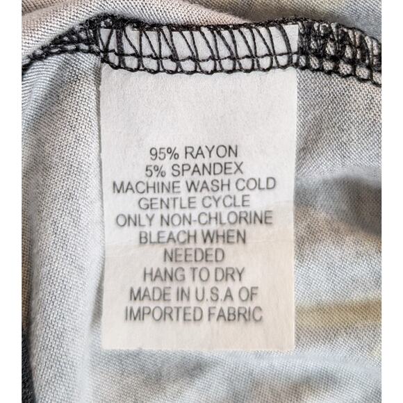 NEW Salaam Flappy Black & Bold Red Floral A-Line Flowy Stretch Skirt Size XL - Picture 8 of 9